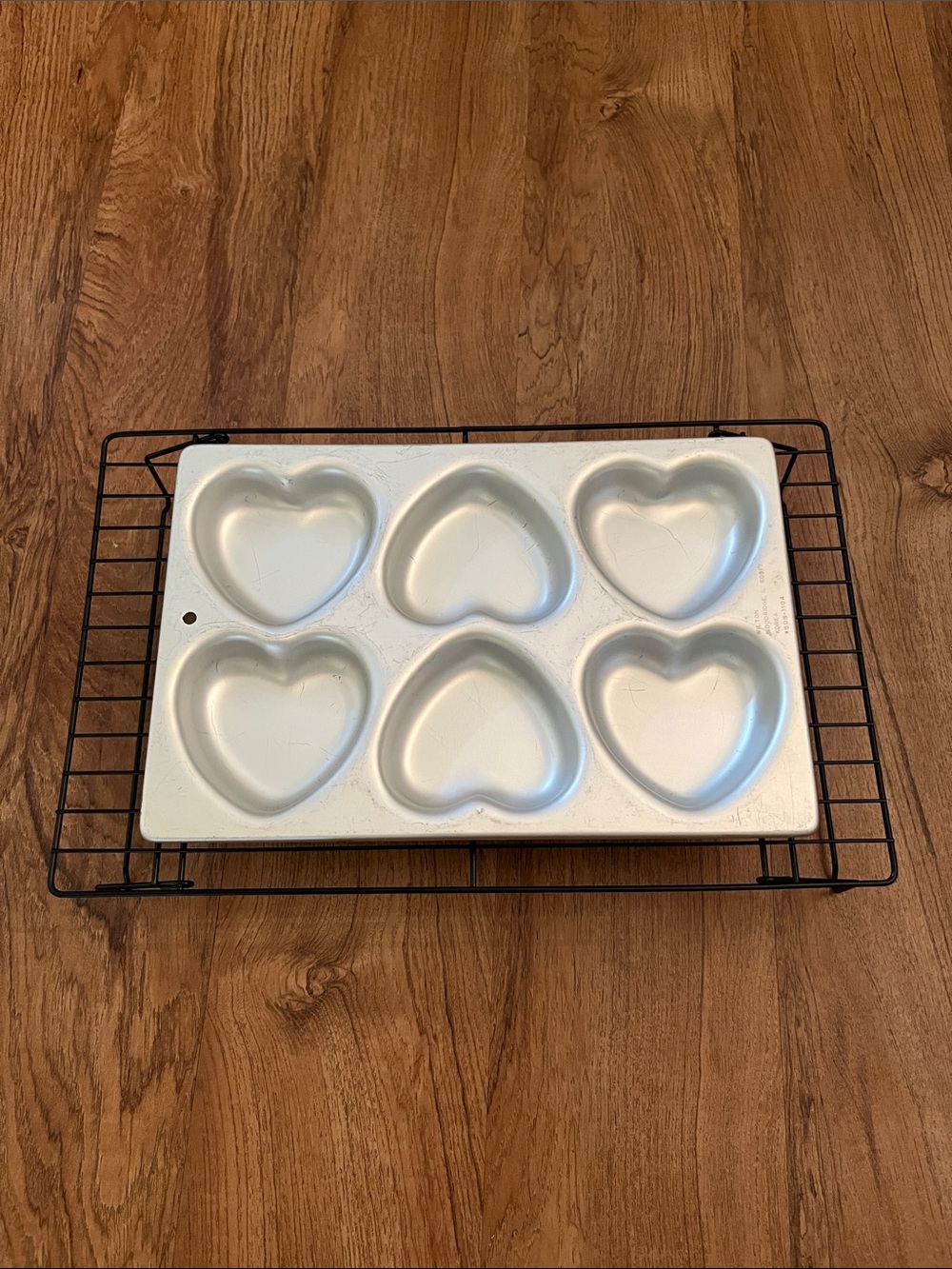 Vintage Wilton Heart Baking Pan Bundle
